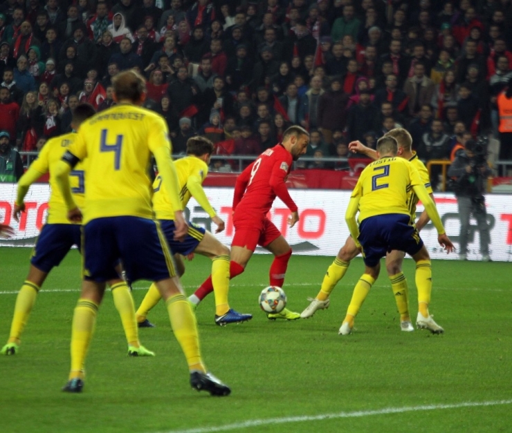Uefa Uluslar Ligi: Türkiye: 0 - İsveç: 0 (Maç Devam Ediyor)