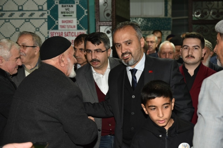 Bursalılar Mevlit Kandili’nde Camilere Akın Etti
