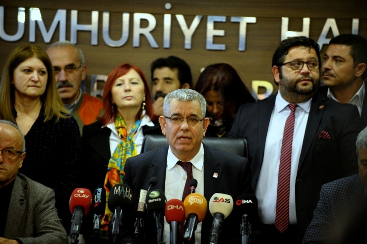 Bursa’da Chp’nin 9 İlçe Belediye Başkan Adayları Tanıtıldı