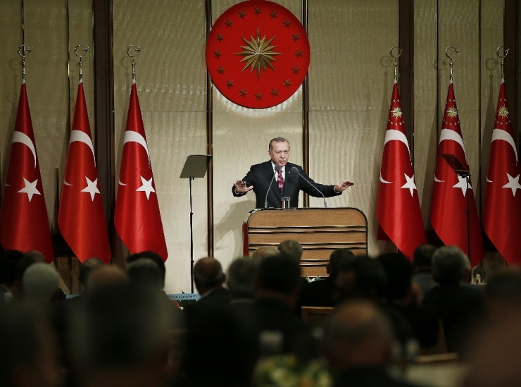 Cumhurbaşkanı Erdoğan: "Bundan Sonra Aldığımız İhbarlar Doğrultusunda Stok Yapılan Depoları Basacağız."
