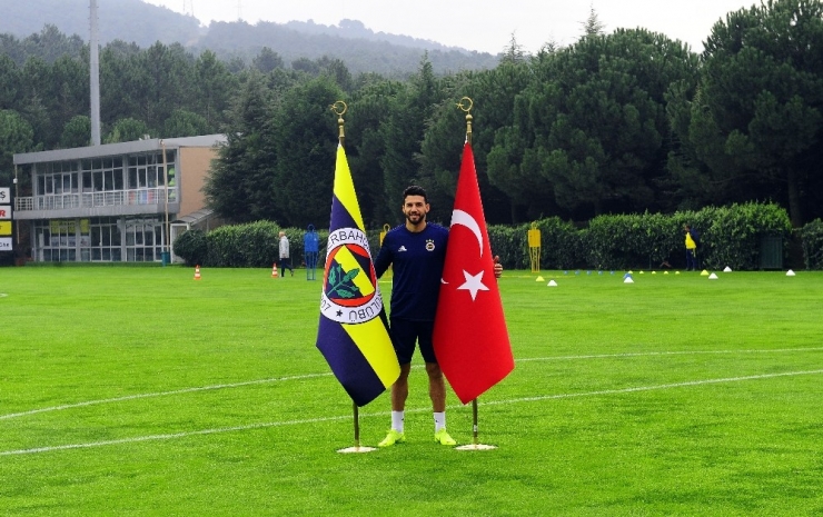 İsmail Köybaşı: "Fenerbahçe’yi Çok Seviyorum"