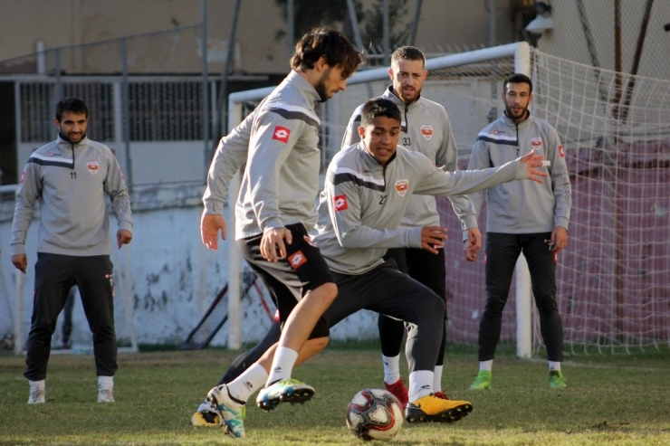 Adanaspor’da Eskişehirspor Maçı Hazırlıkları Sürüyor