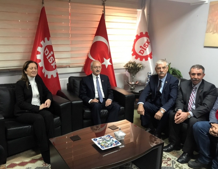 Kılıçdaroğlu: "Türkiye Sınırlarında Terör Örgütlerinin Yuvalanmasına İzin Vermemelidir"