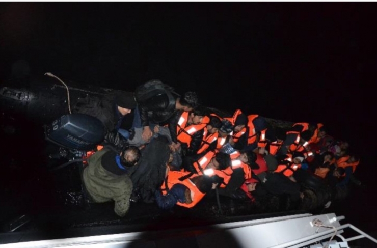 Göçmenler Batarken Yakalandı