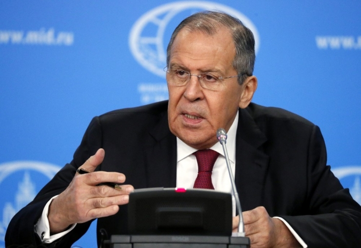 Lavrov: "Kuzey Suriye Rejimin Kontrolü Altında Olmalı"