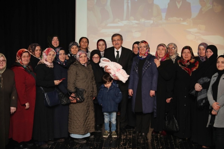 Beykozlu Kadınlardan Ak Parti Başkan Adayı Aydın’a Coşkulu Karşılama