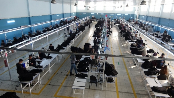 Osb’den Tekstil Üretimine 100 Hektarlık Alan