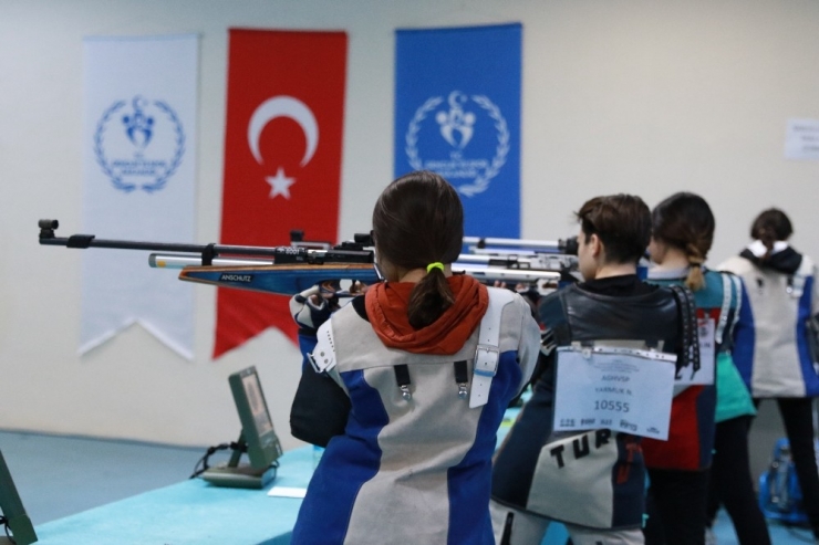 Aydın’da Okullar Arası Atıcılık Şampiyonası Yapıldı
