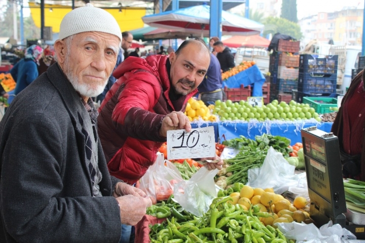 Antalya’da Semt Pazarları Da El Yakıyor