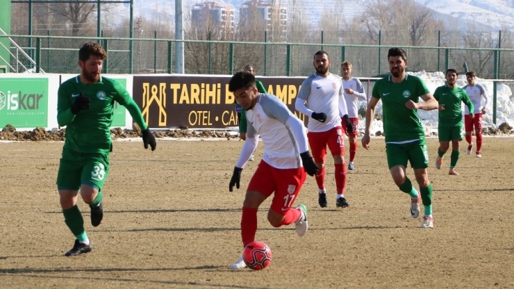 Tff 2. Lig: Sivas Belediyespor: 1 - Pendikspor: 2