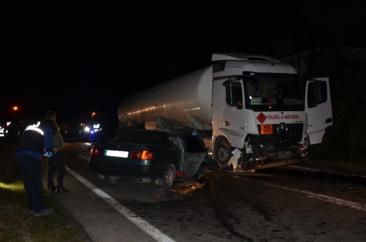 Ordu’da Akaryakıt Yüklü Tanker İle Otomobil Çapıştı: 1 Ölü