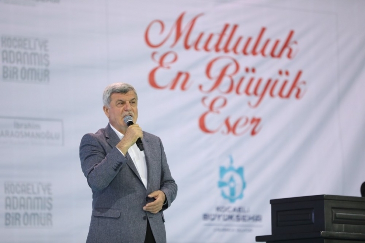 Karaosmanoğlu, Belediye Personeline Veda Etti
