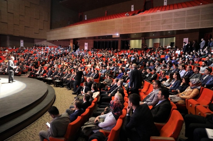 Türkiye Teknoloji Buluşmaları Konferansında Güç Ve Değer Vurgusu