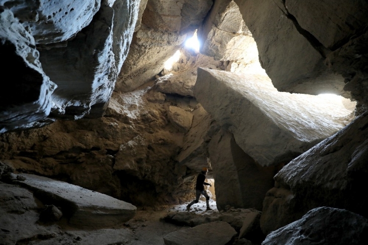 İsrail’de Dünyanın En Uzun Tuz Mağarası Ortaya Çıkarıldı