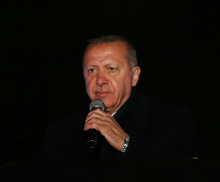 Cumhurbaşkanı Erdoğan: "Milli İradenin Karşısında Mum Gibi Olacaklar"