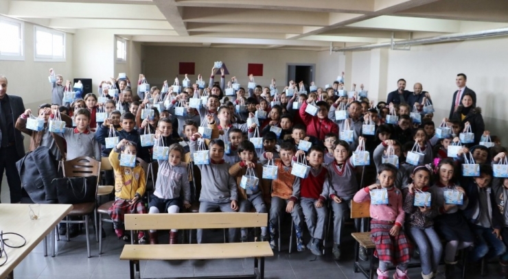 Maski, 10 Bin Öğrenciye Su Tasarrufu Eğitimini Anlattı