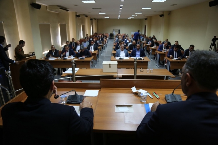Eyyübiye’de İlk Belediye Meclis Toplantısı Yapıldı