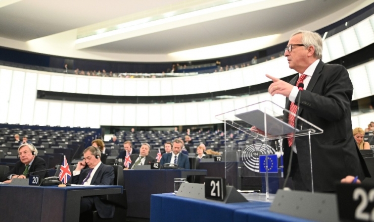 Avrupa Komisyonu Başkanı Junkcer: “Geleceğimiz Brexit Değil”