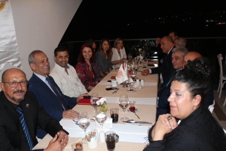 Türkiye Gazeteciler Federasyonu Agc’nin Bölge İftarında Buluştu