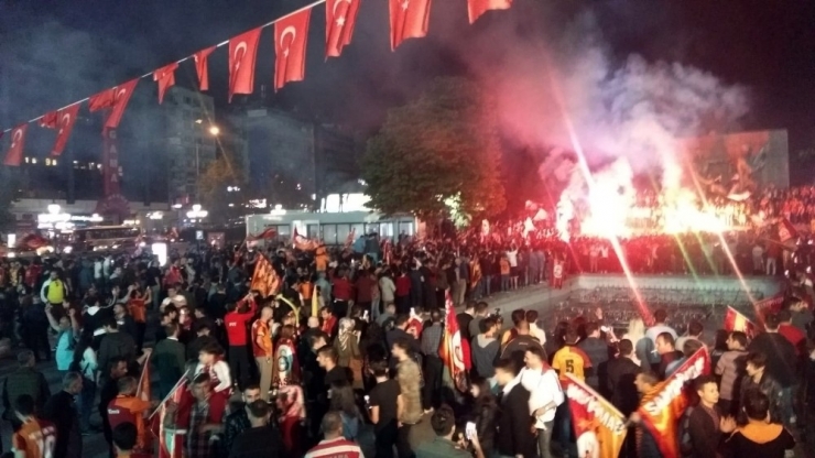 Galatasaray Şampiyonluğu Ankara’da Kutlanıyor