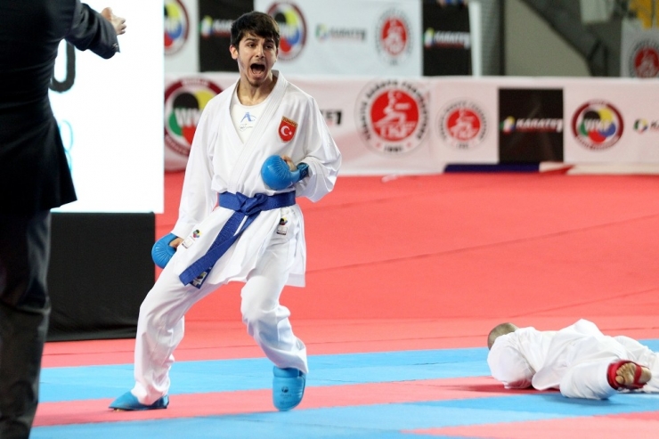 Darıcalı Karateci, İstanbul’dan Altın Madalya İle Döndü