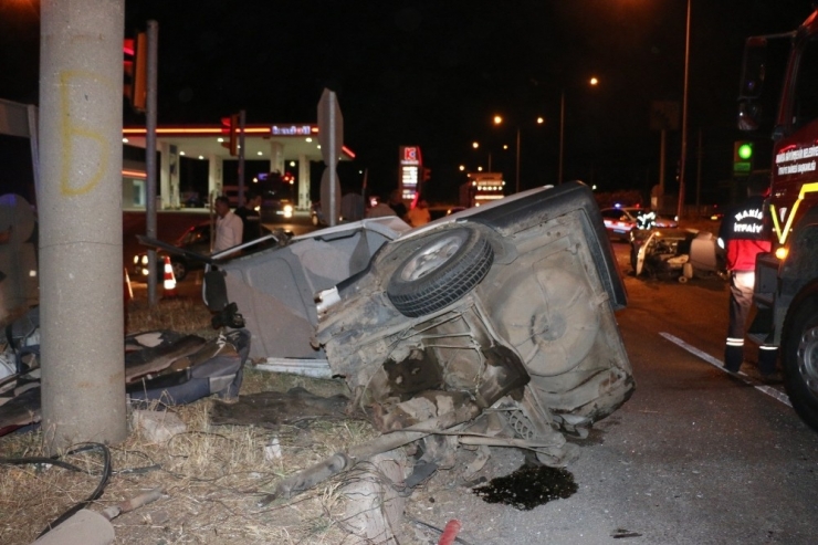 Manisa’da Trafik Kazası: 1’i Ağır 3 Yaralı