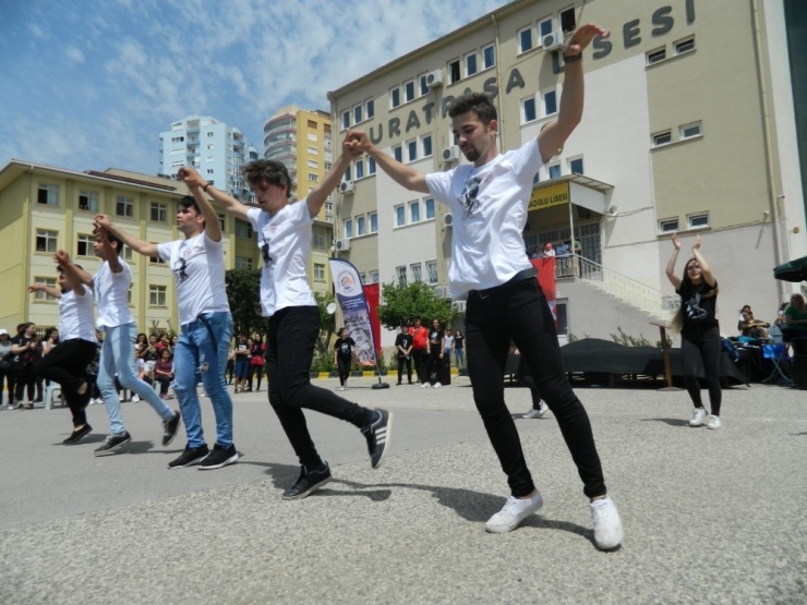 Muratpaşa Anadolu Lisesi’nden Gençlik Festivali
