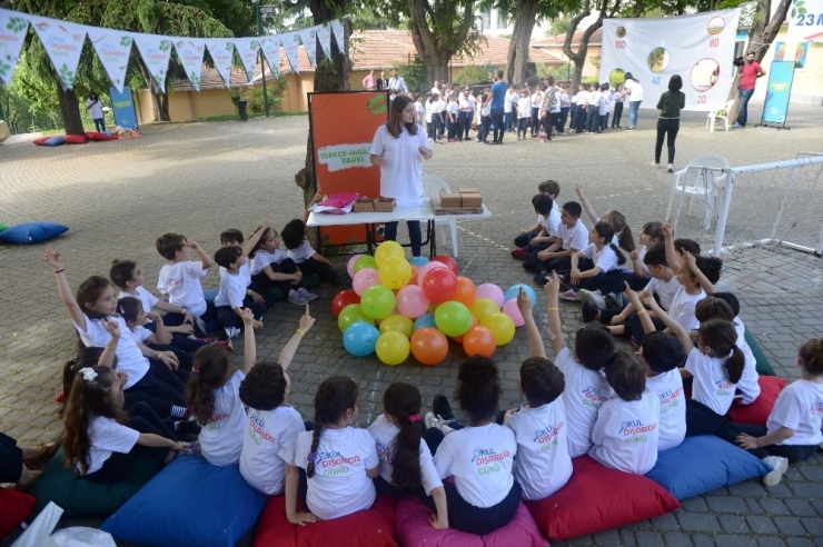 Binlerce Çocuk, Okul Dışarıda Günü İle Sınıflarını Açık Havaya Taşıdı
