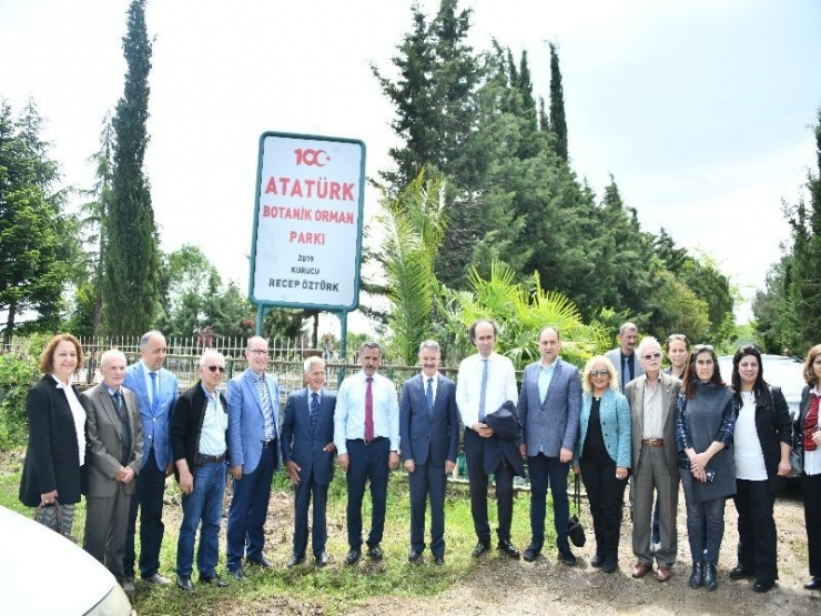 ’100. Yıl Atatürk Botanik Parkı’ Açıldı