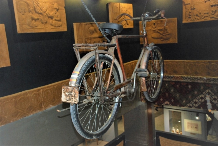 Antika Bisikletteki O Ayrıntı Görenleri Şaşırtıyor