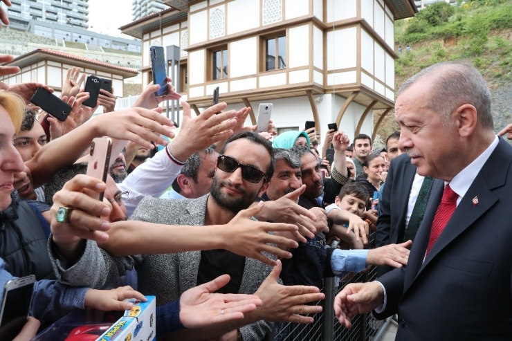Cumhurbakşanı Erdoğan: "Hırsızlara Bu İşi Bırakmayacağız"
