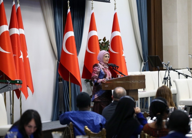Emine Erdoğan, Afrika Günü İftar Programına Katıldı