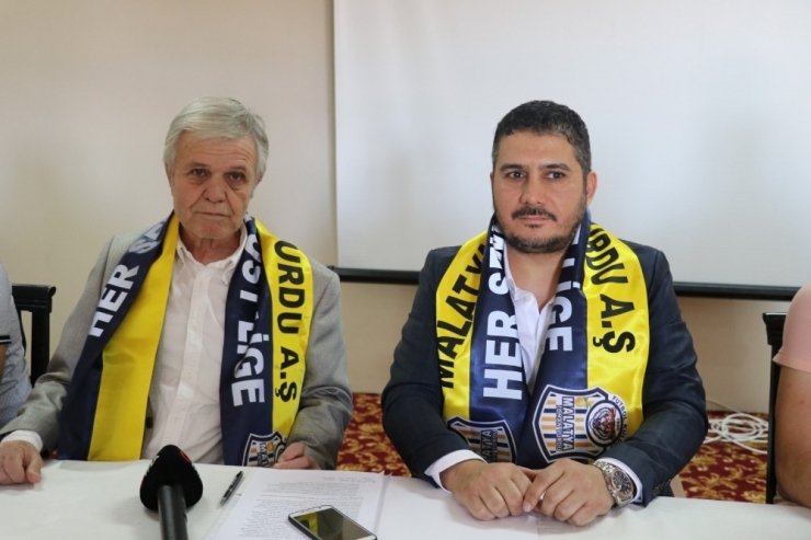 Malatya İdmanyurdu’nda Hocalığa Atilla Özcan, Futbol Şube Sorumluluğuna Bülent Akın Getirildi