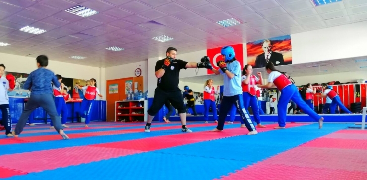 Yunusemre’de Wushu-kung Fu Kursu Başlıyor