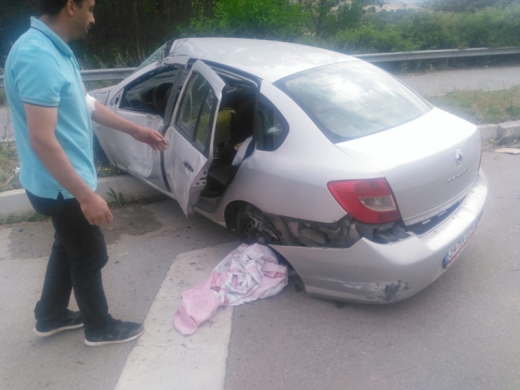 Taşova’da Trafik Kazası: 6 Yaralı