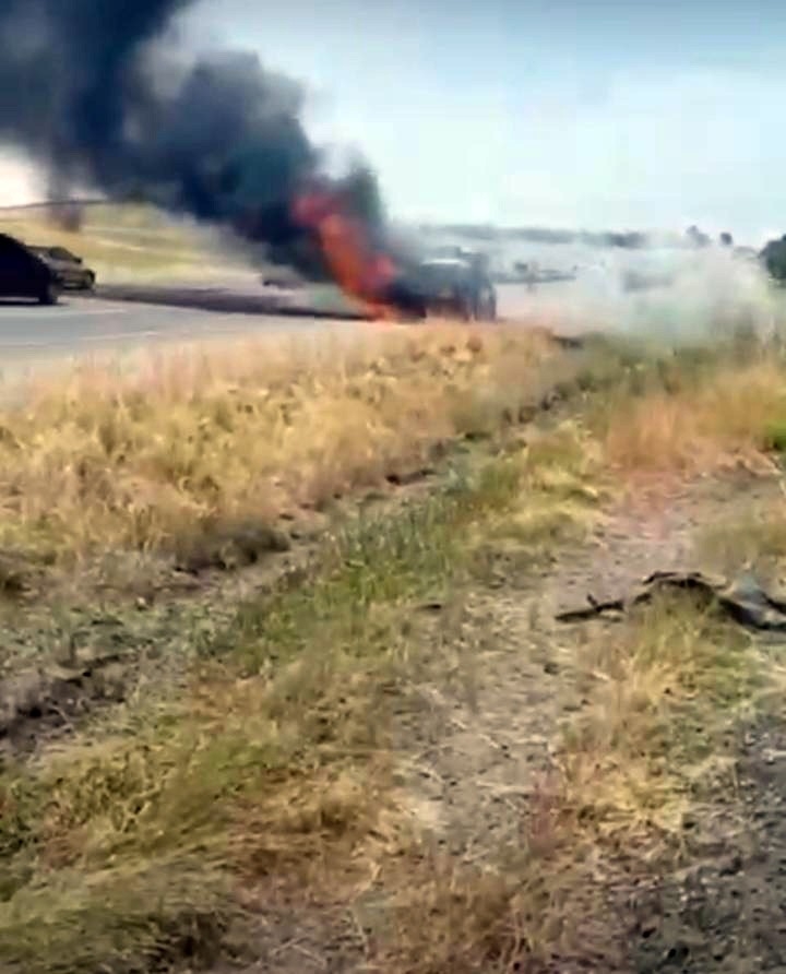 Diyarbakır’da Alev Alan Lpg’li Araç Bomba Gibi Patladı