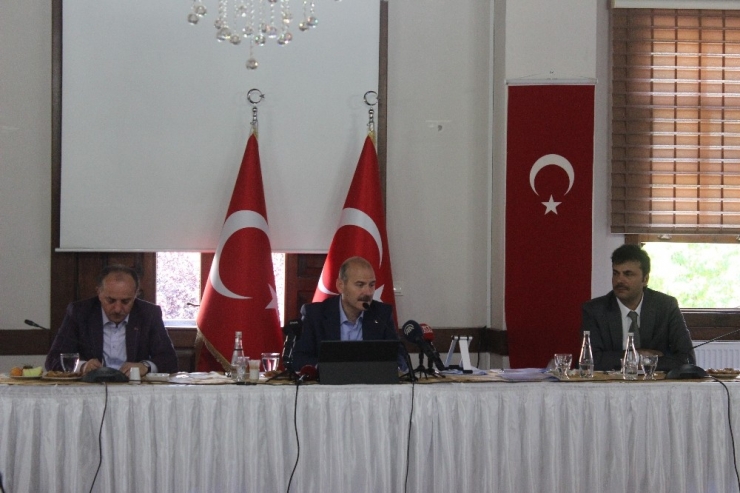 İçişleri Bakanı Süleyman Soylu: "Tunceli’de 5 Terörist Mağarada Kıstırıldı"