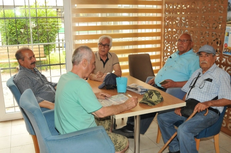 Emekliler Dinlenme Evlerinde Buluşuyor