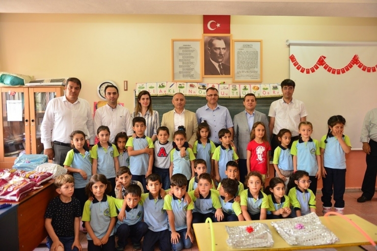 Elazığ’da “Minik Kalplerden Büyük Yüreklere” Projesi