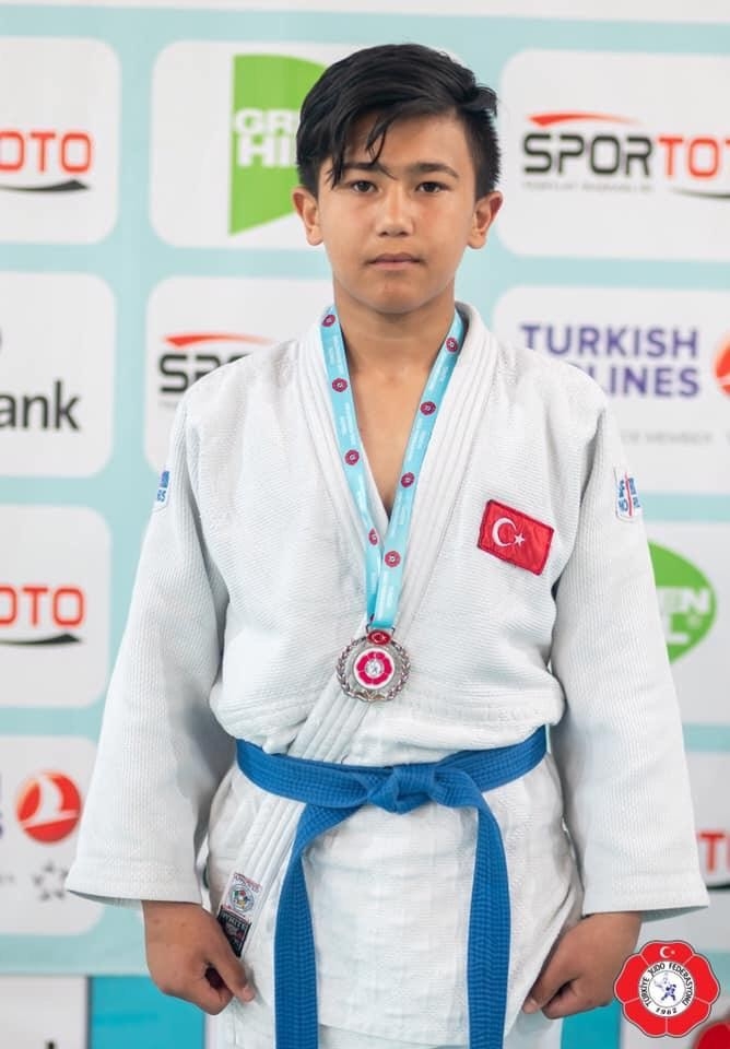 Salihlili 2 Judocuya Balkan Şampiyonası’nda Milli Görev