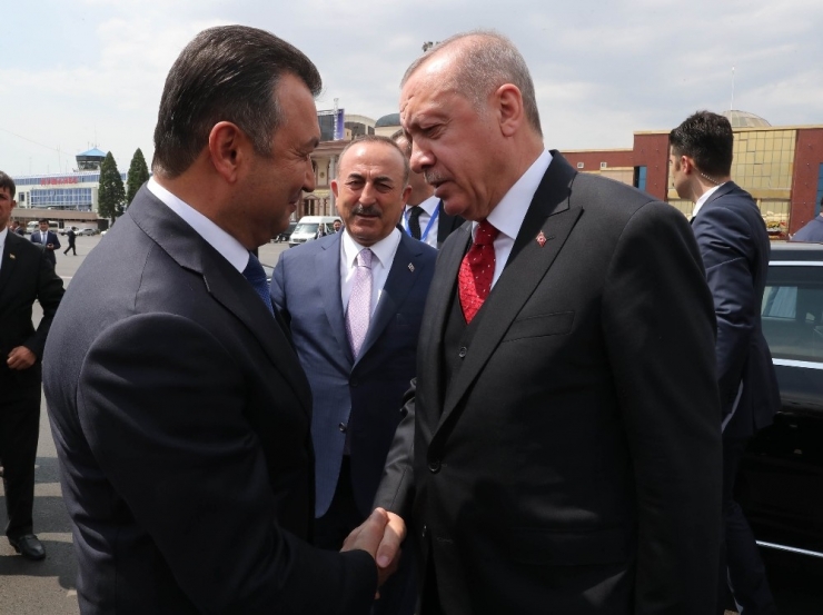 Cumhurbaşkanı Erdoğan, Tacikistan’dan Ayrıldı