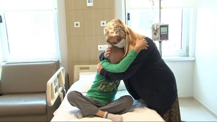 11 Yaşındaki Lösemi Hastası Eren Tumur İlik Nakli Bekliyor