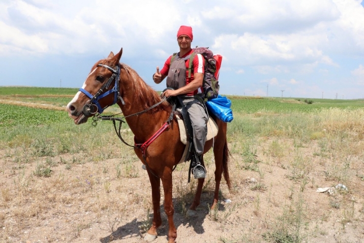 Askerlik Görevi İçin At Sırtında Yola Çıktı, 24 Kilometre Mesafe Yaparak Yozgat’a Ulaştı