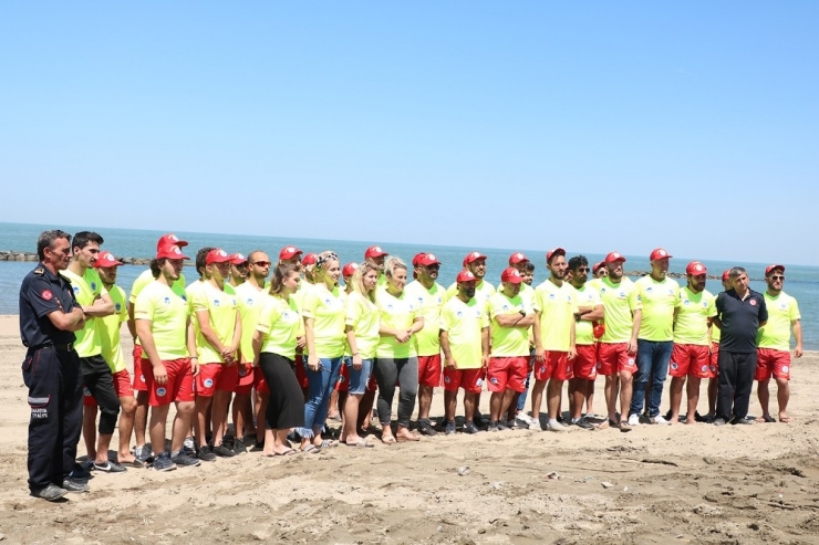 Karadeniz Sahillerinde 17 Günde 138 Boğulma Vakası Önlendi