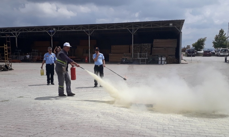 Tepebaşı Belediyesi Personeline Temel Yangın Güvenliği Eğitimi