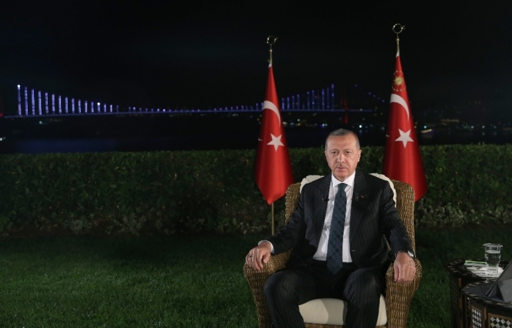 Cumhurbaşkanı Erdoğan: "Yasalarımızda Bir İlin Valisine Yöneticisine Bu Tür Küfürlerin Karşılığı Belli”