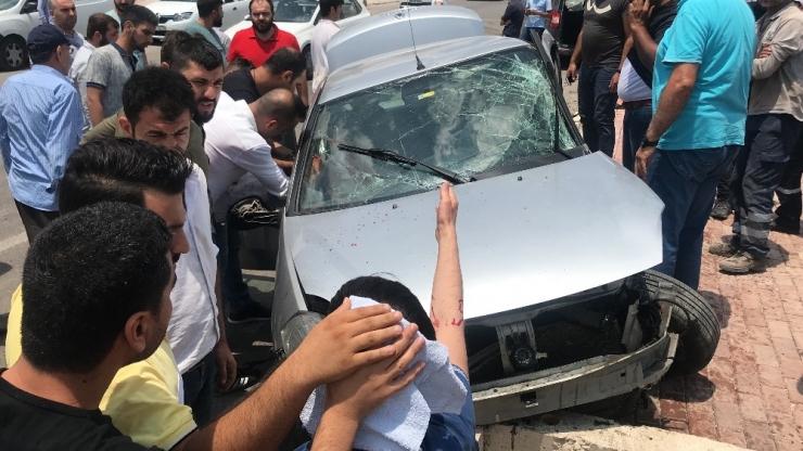 Şanlıurfa’da Trafik Kazası: 1 Ölü, 2 Yaralı