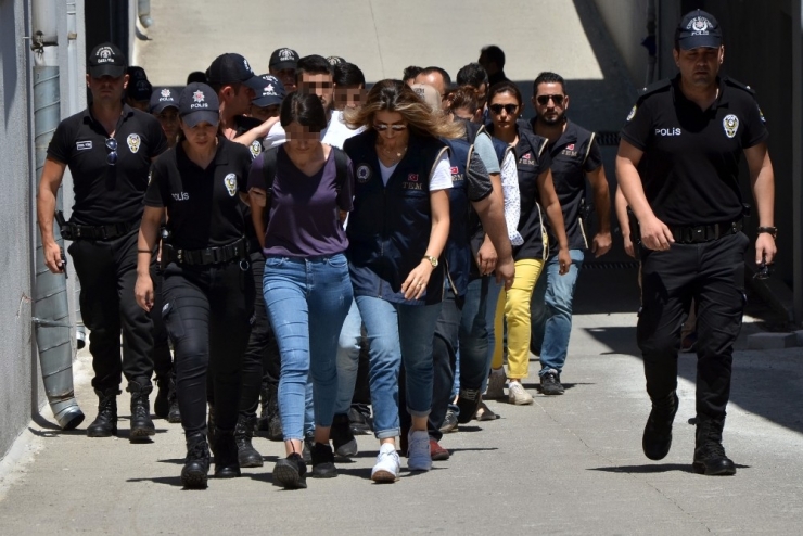 Adana Merkezli Terör Operasyonu Zanlıları Adliyeye Sevk Edildi