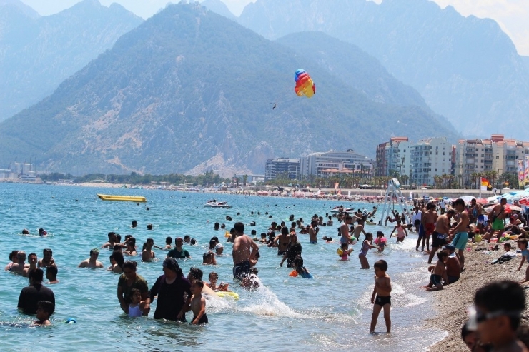 Meteoroloji: "Antalya’da Sıcaklık Mevsim Normalleri Üzerinde Seyredecek"