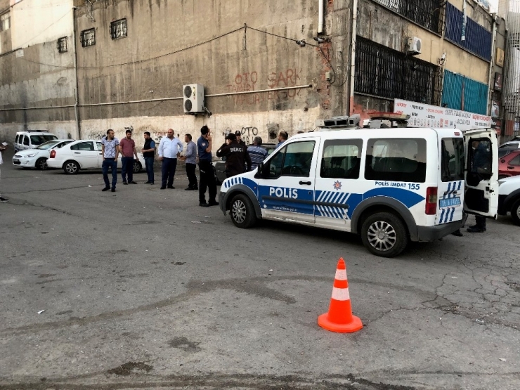 Başkent’te Eğlence Mekanına Tüfek Ve Tabancayla Saldırı: 3 Yaralı